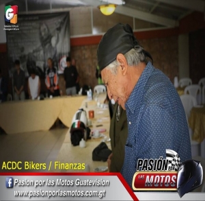 ACDC /   Finanzas