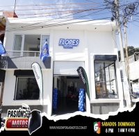 Inauguración tienda Flores Motors