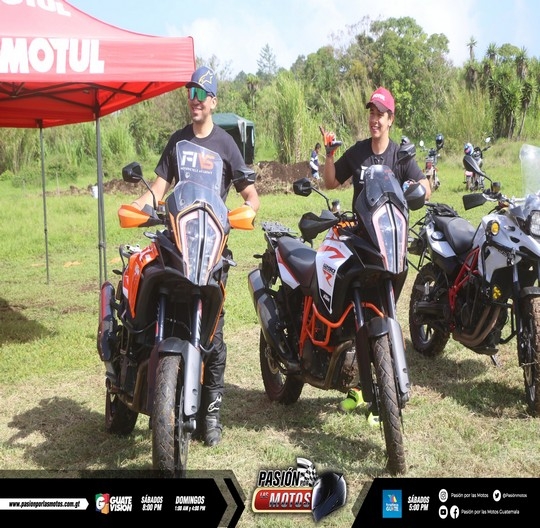 FIVE MOTORCYCLE ACADEMY OFF ROAD